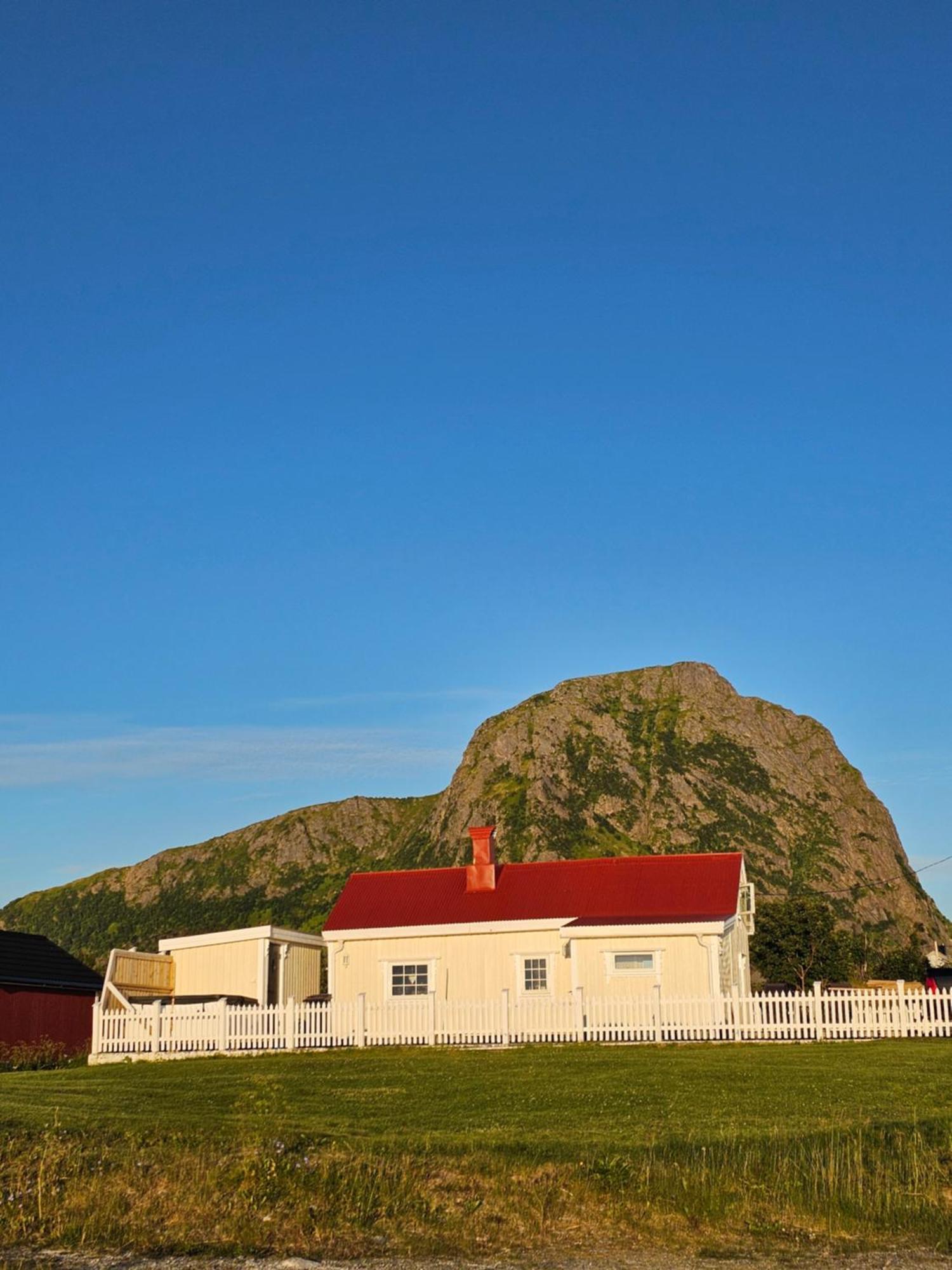 Fishermans Lodge Lofoten Hov  Екстериор снимка